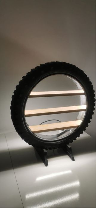 Candeeiro com expositor