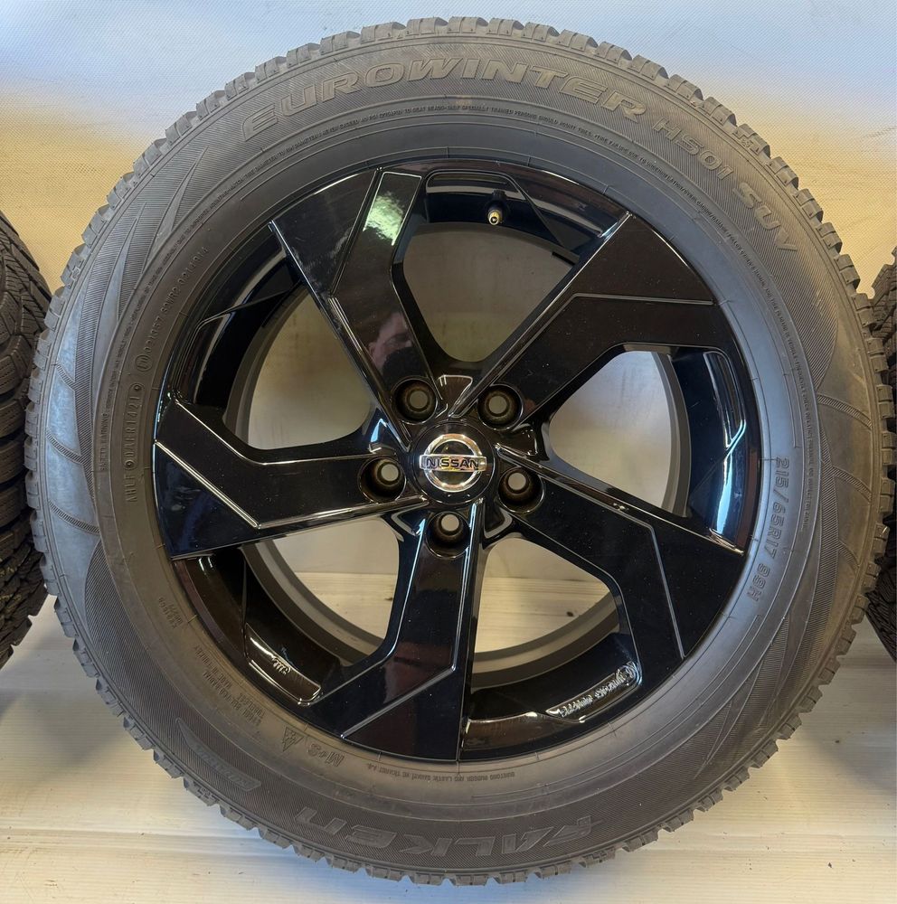 Nissan Qashqai koła Alu 215/65r17 Falken zima 5x114,3 Oryginał