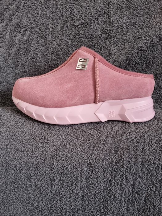 Chodaki dziecięce Givenchy 33