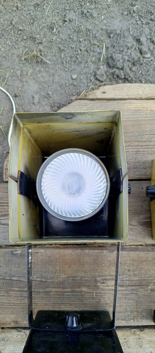 Lampy reflektory WZOśw typ b-3048 PRL Retro art deco vintage.