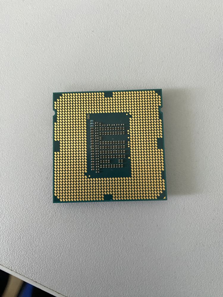 Процесор Intel i3-3220 (2ядра/4поток) s1155