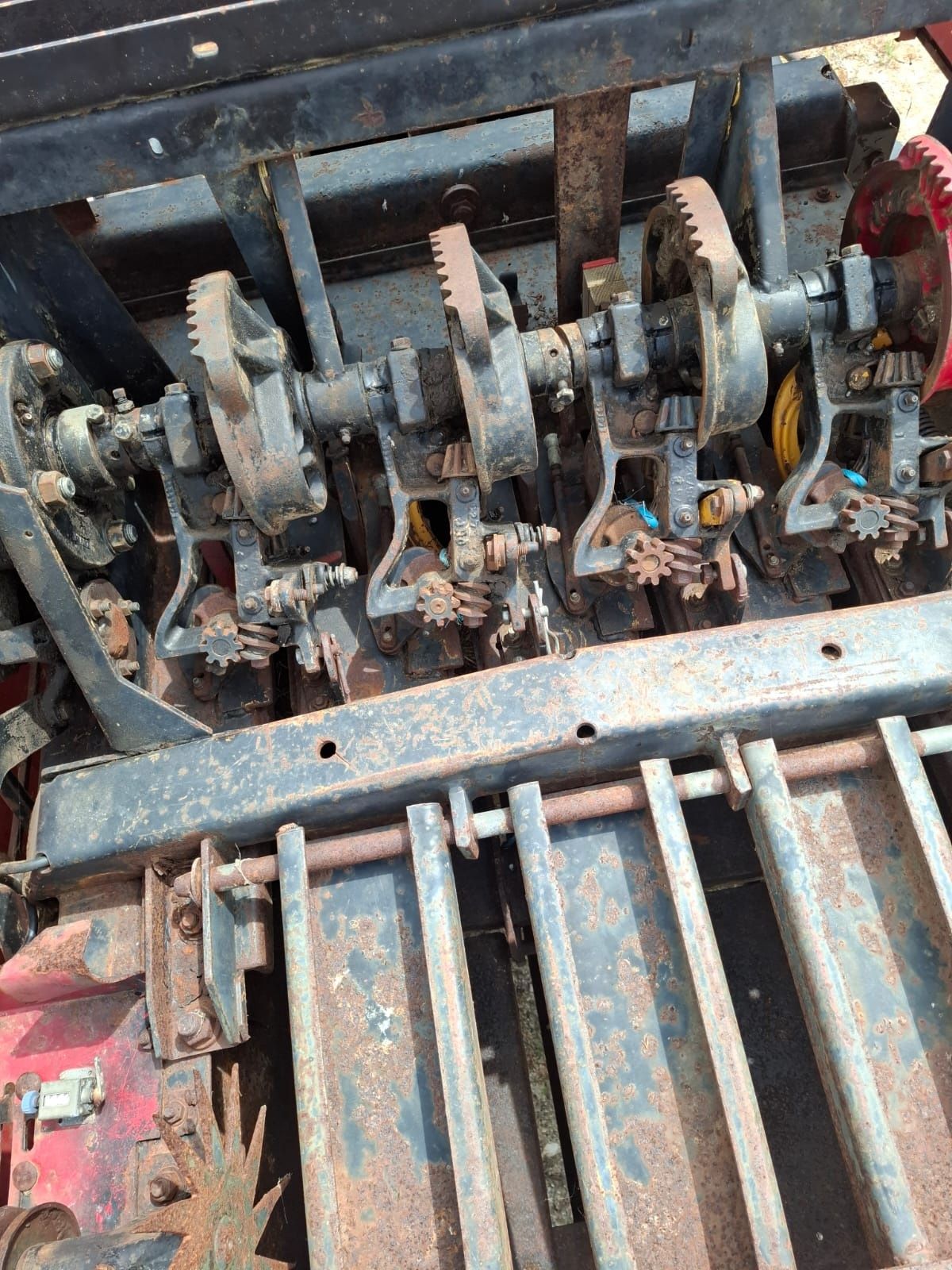 Enfardadeira quadrante New Holland D 710