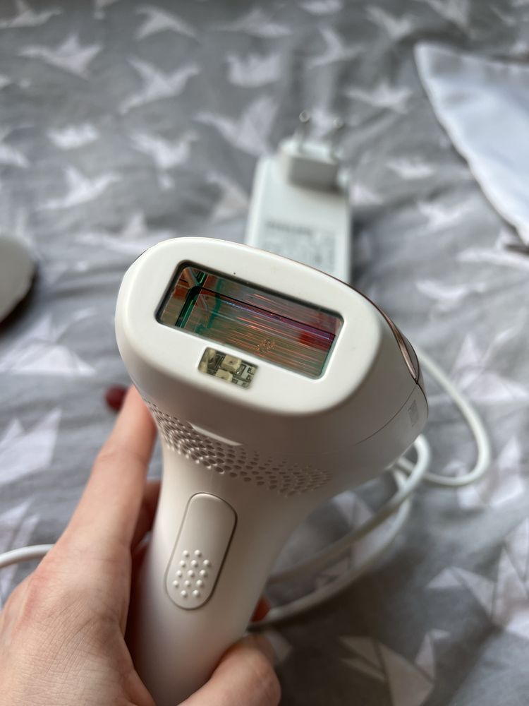 Depilator IPL Philips Lumea BRI921/00 + trymer