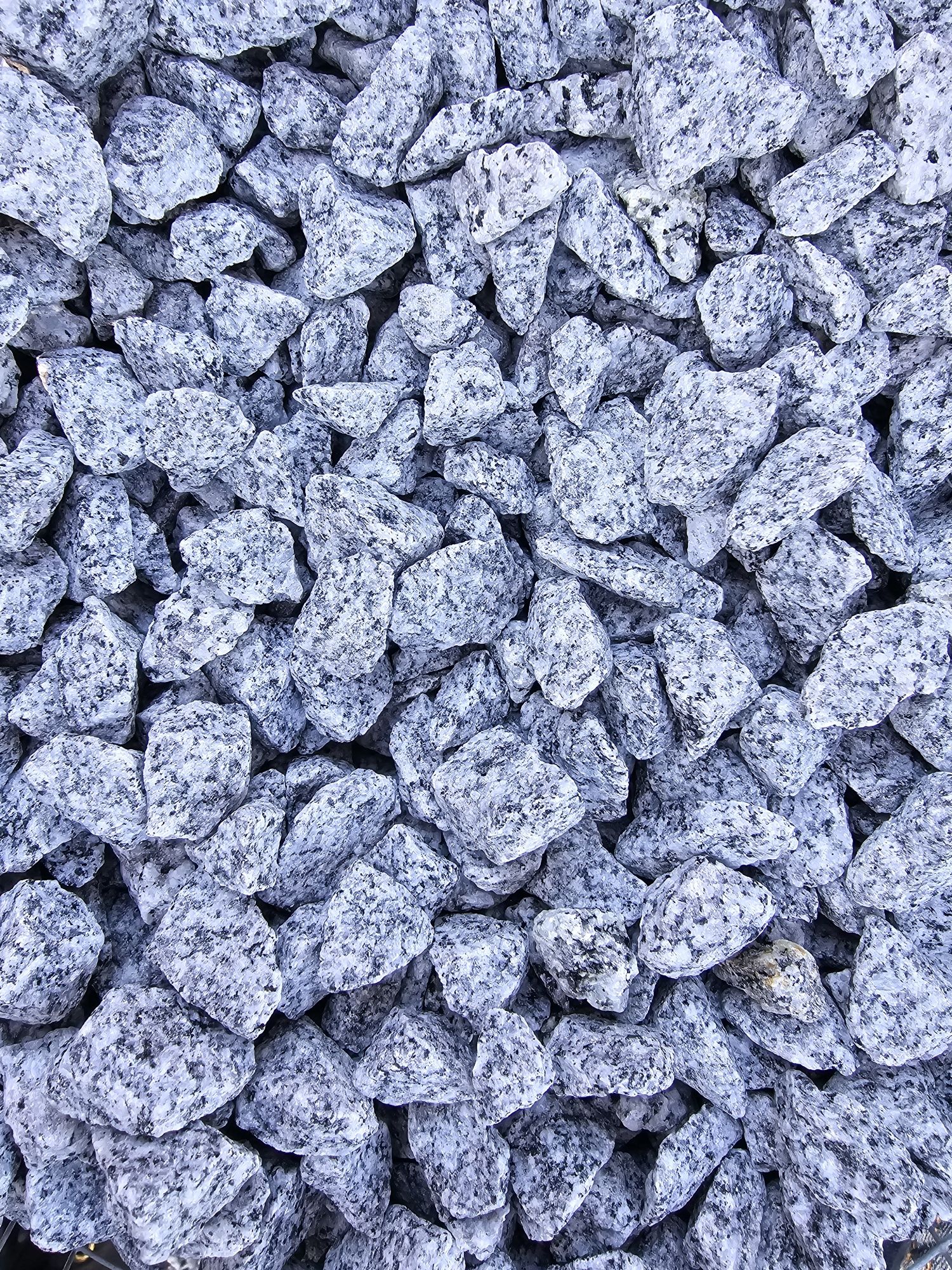 Grys kamień workowany, piasek, kora sosnowa