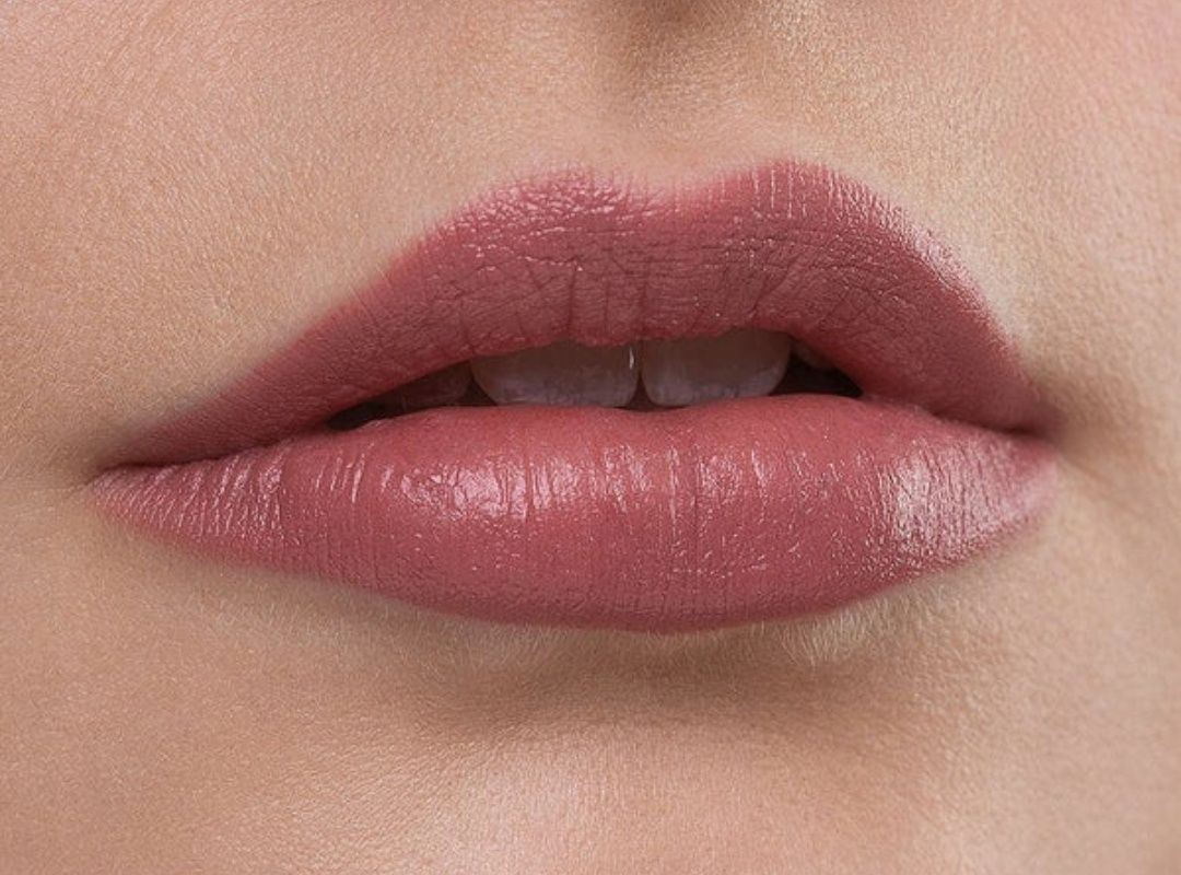 Benecos Naturalna pomadka w kredce Jumbo - rosy brown i konturówka
