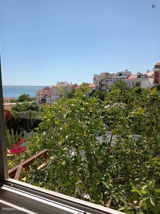 Apartamento com 3 quartos - localizado em Santa Apolónia Lisbon