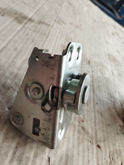 Дверной замок ваз классика(2101-2107)