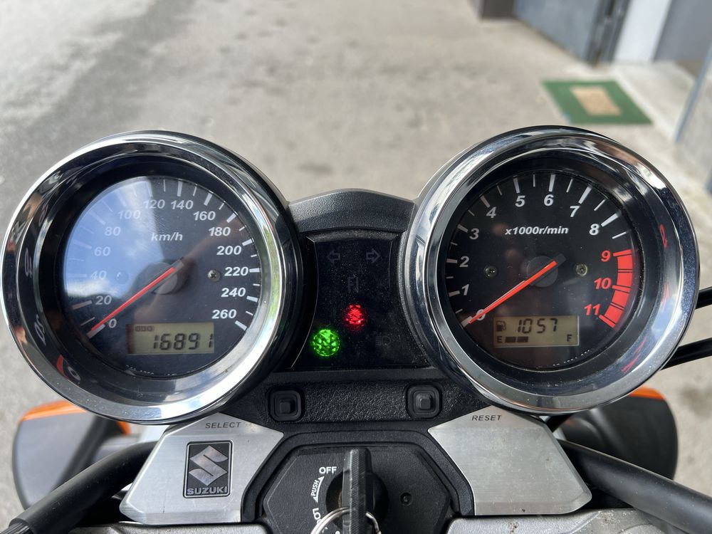 SUZUKI GSX 1400 cc Monster Bike 2006