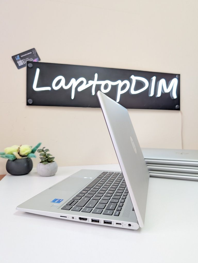 Ноутбук HP Probook 440 G8/i5-1135G7/8/256/HD/для судентів.ОПТ.РОЗДРІБ