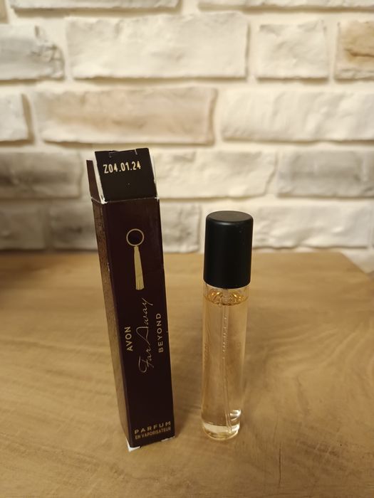Perfumetka Avon Far Away Beyond 10ml