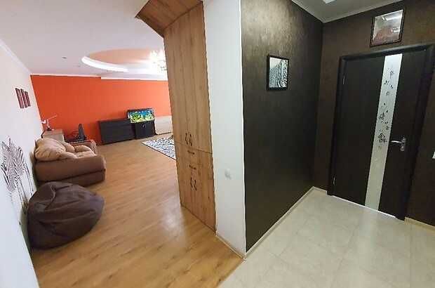 Терміново! Продаж квартири двох рівневої 132м2 за 73500! Низ ринку!