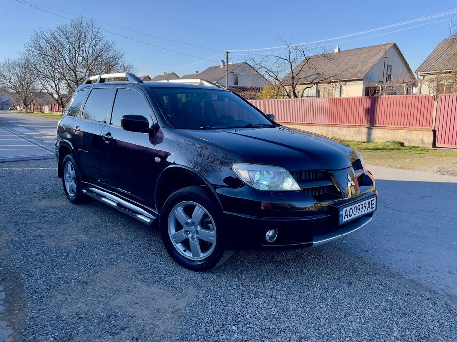 Автомобіль