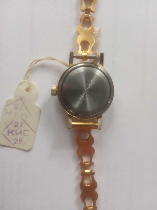 Жіночий годинник Slava, СРСР, 1990, 17 каменів, позолота, новий