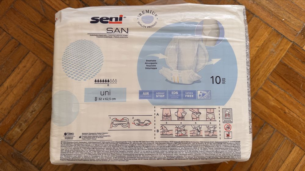 Pieluchy Seni San anatomiczne UNI 10 sztuk Nowe