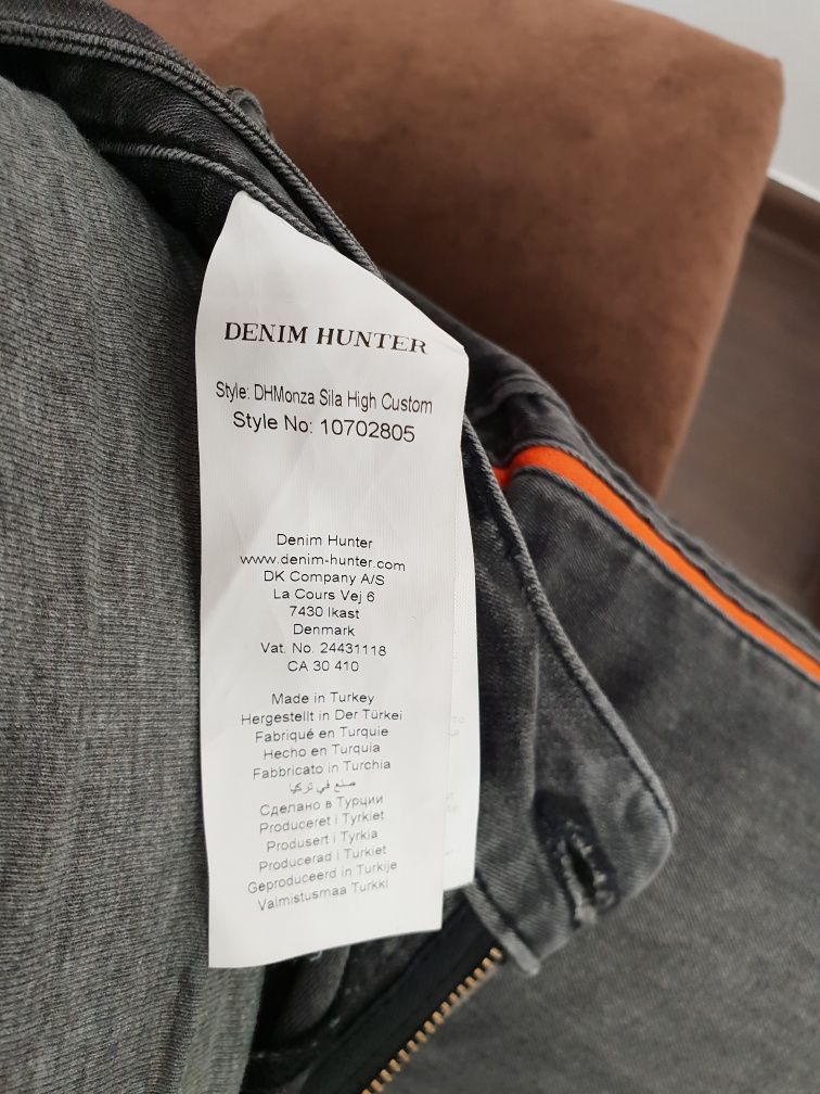 Spodnie/jeansy Denim Hunter, rozm. 26/XS, lampasy