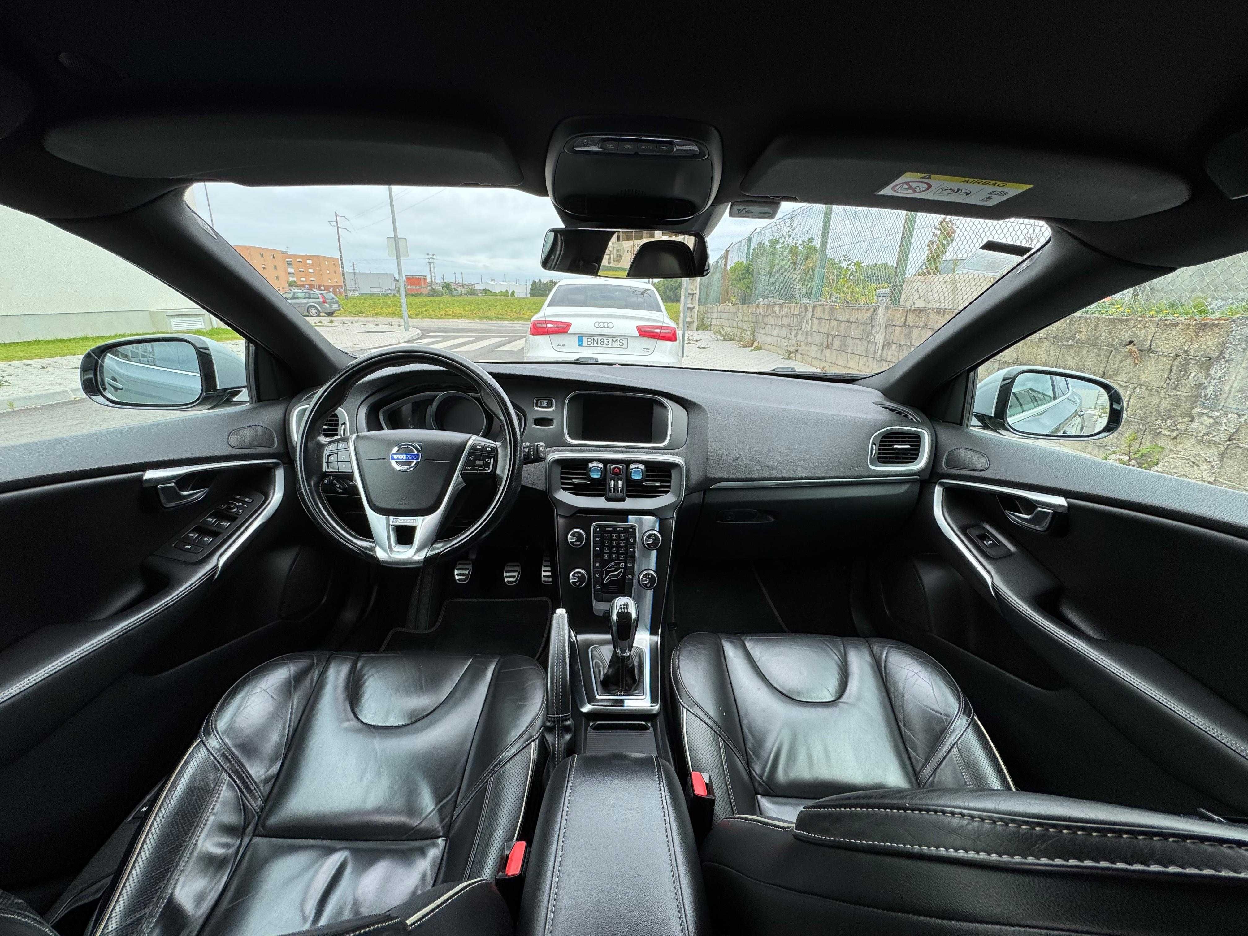Volvo V40 D4 R-Design 190cv 2.0 gasóleo