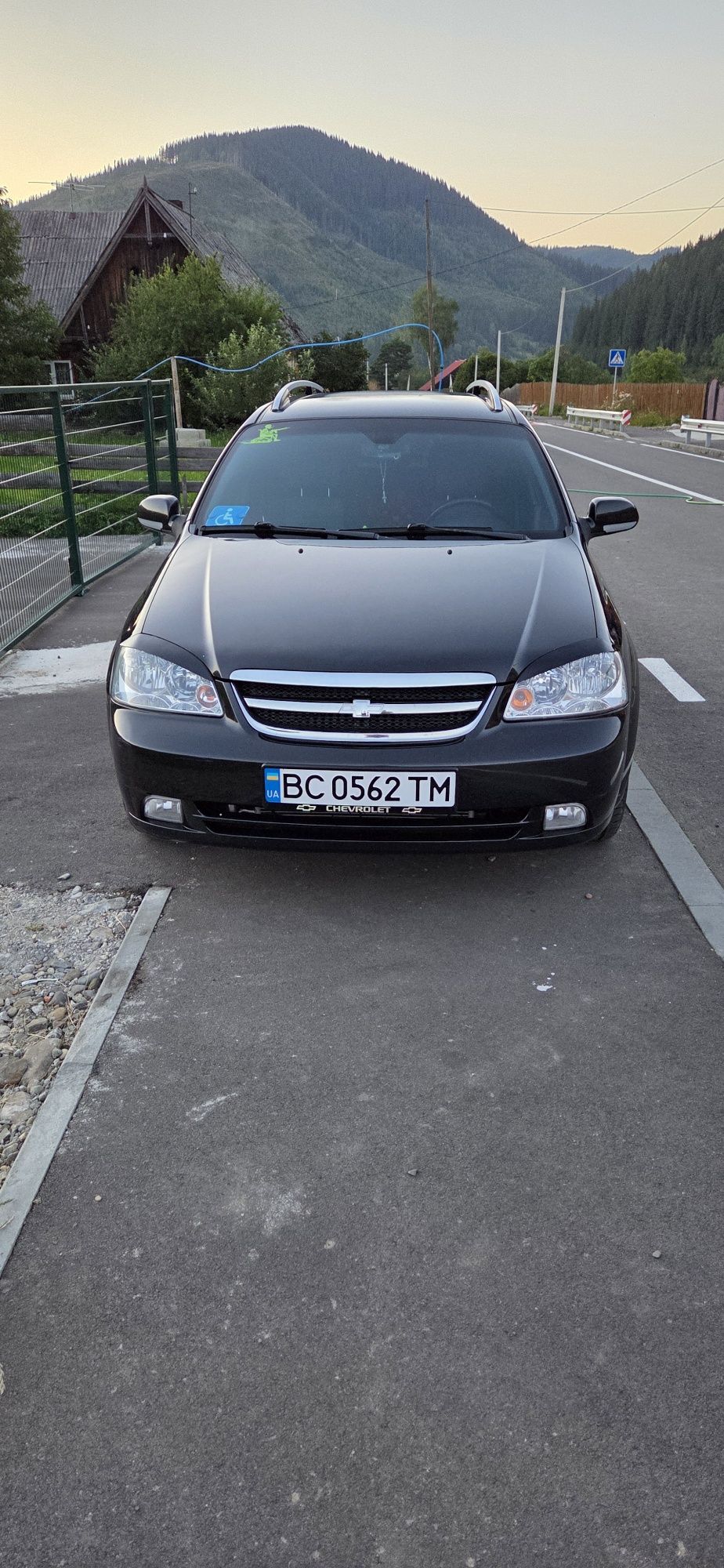 Продаеться шевролет нубіра