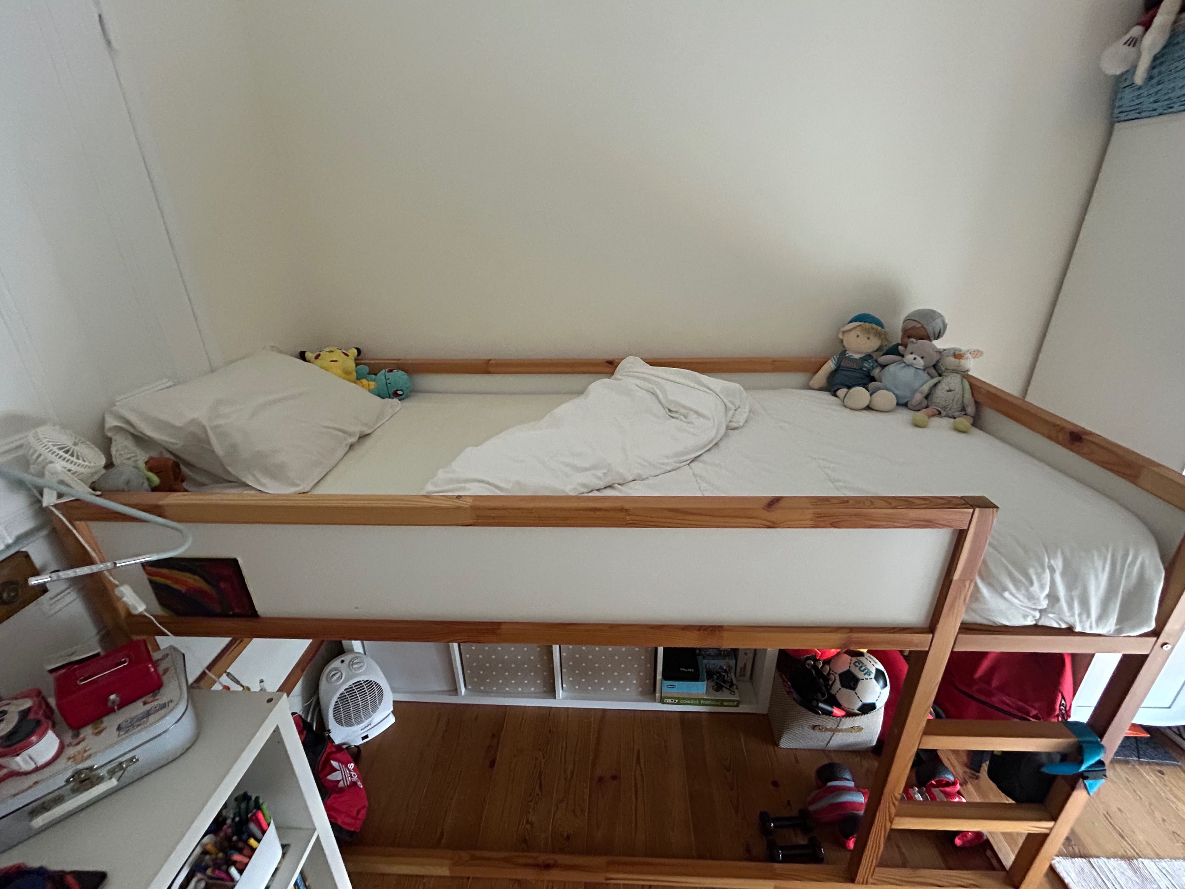 Cama criança modelo KURA IKEA