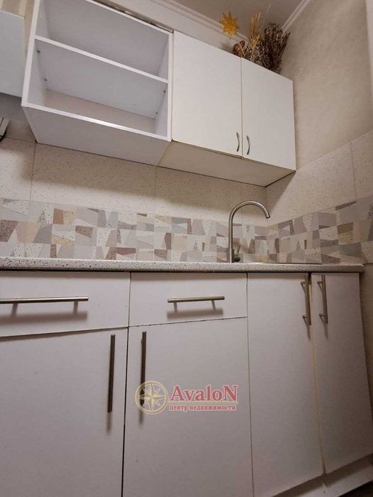 Продам 1-ком квартиру с косметическим ремонтом! Цена 28 000 у.е