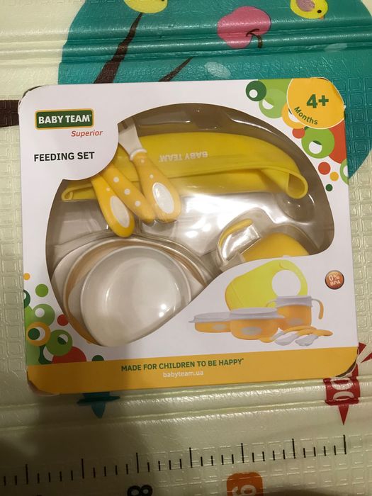 Дитячий посуд з 4 місяців