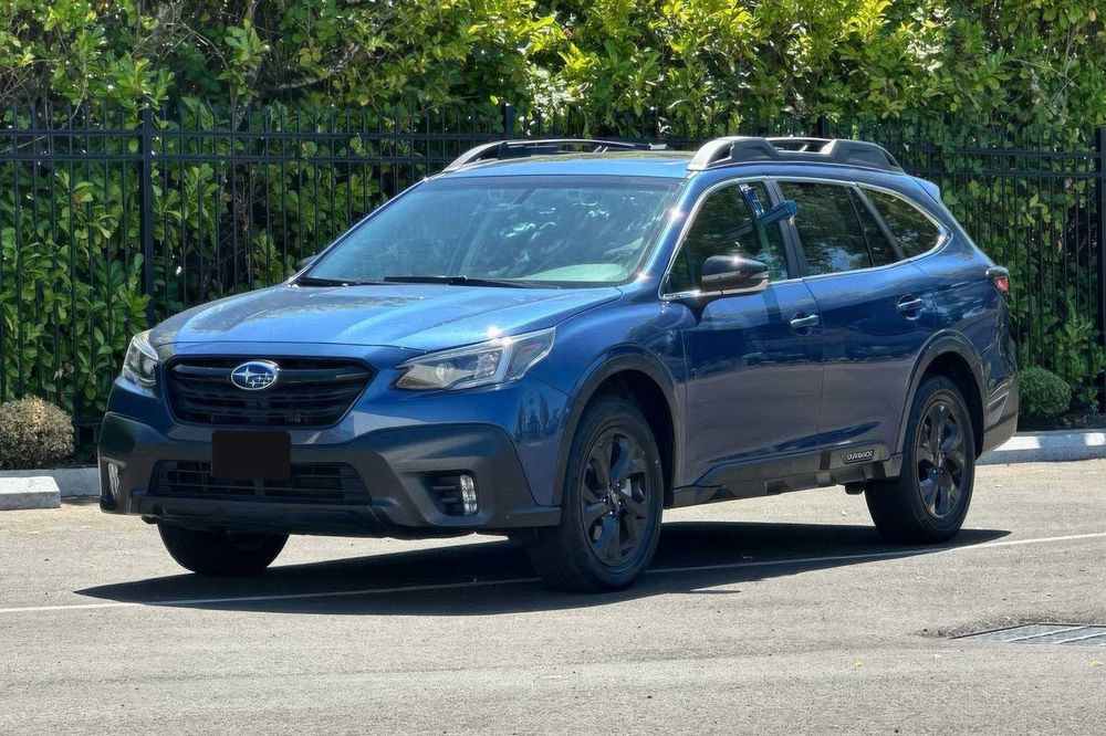 Subaru Outback Onyx Edition XT      2022