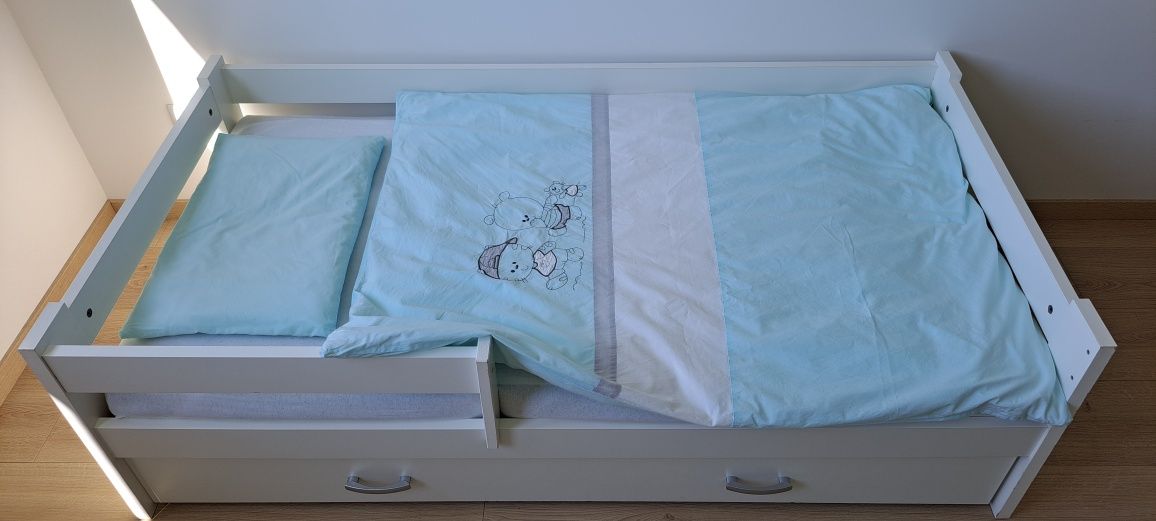 Łóżko dla dziecka powyżej 1 roku życia 160x80 białe wysuwana szuflada