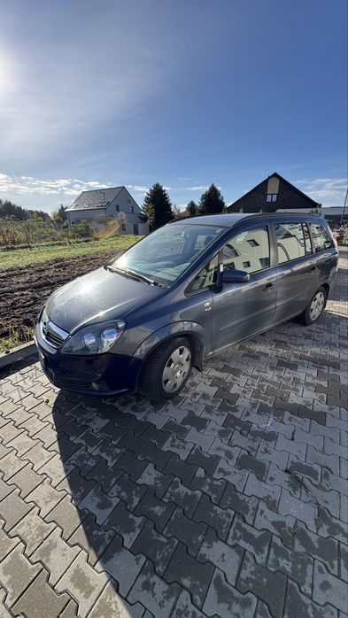 Sprzedam samochód osobowy