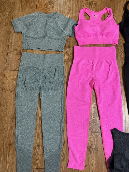 Костюми для фітнесу йоги пілатесу спорт тай лосіни топ рашгард пуш ап