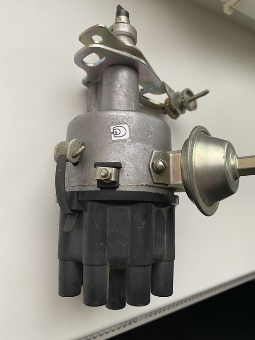 Розподільник контактної системи запалювання