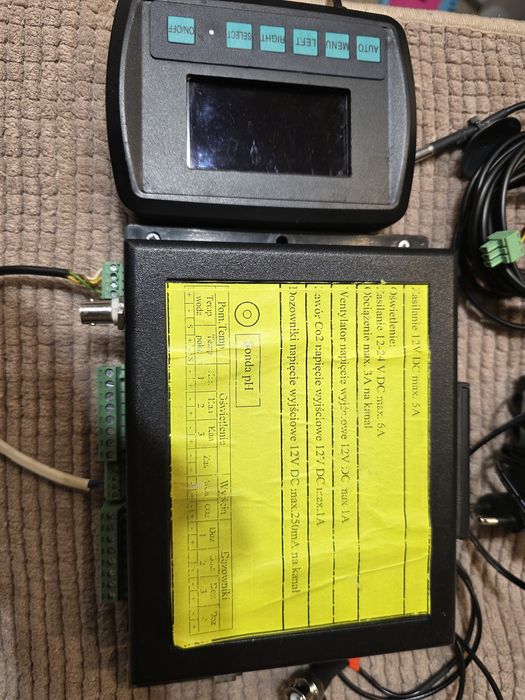 Komputer akwarystyczny kontroler pH dozownik nawozów