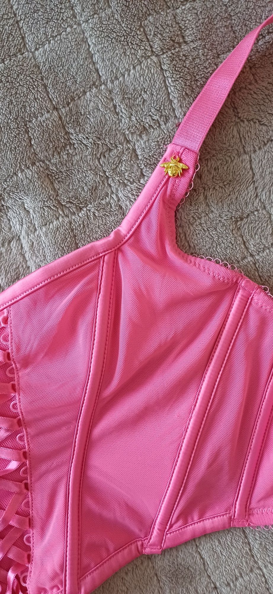 Розовый корсет из коллекции "BRIDGERTON" Primark