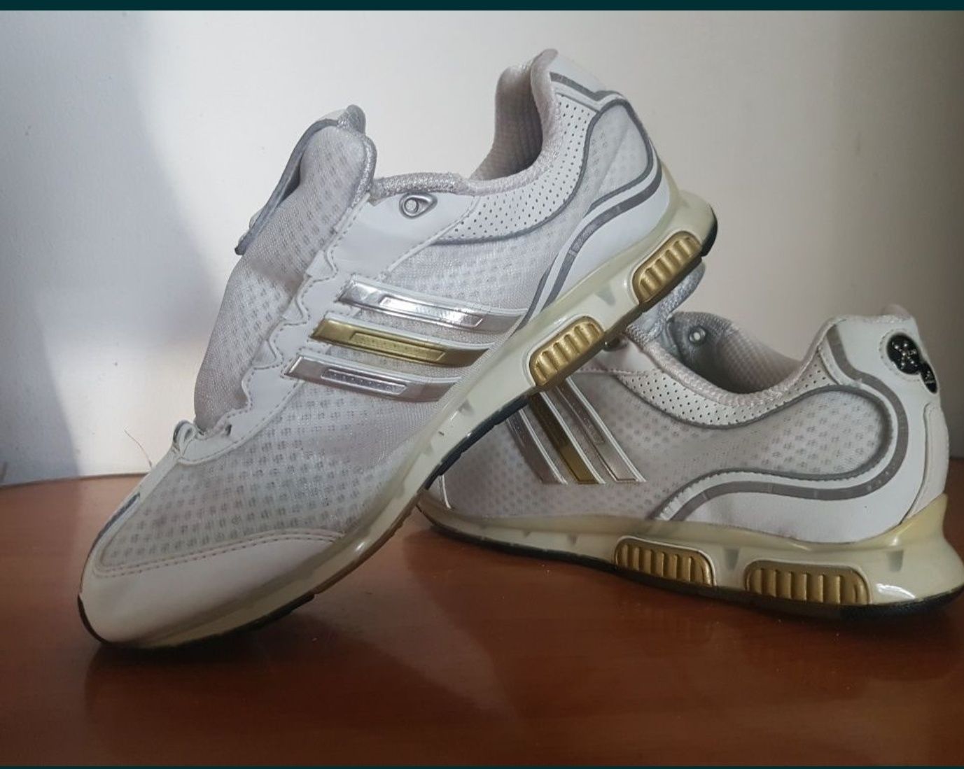 Кросівки  Adidas оригінал