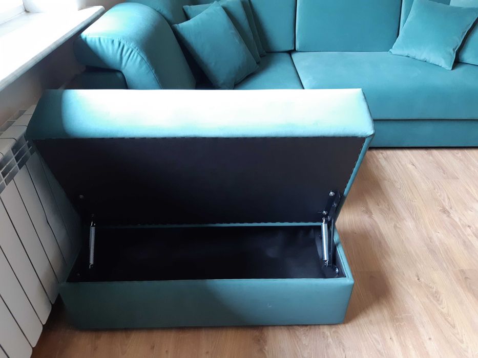 Narożnik ciemnozielony nowy 2.7 x 2.1 m