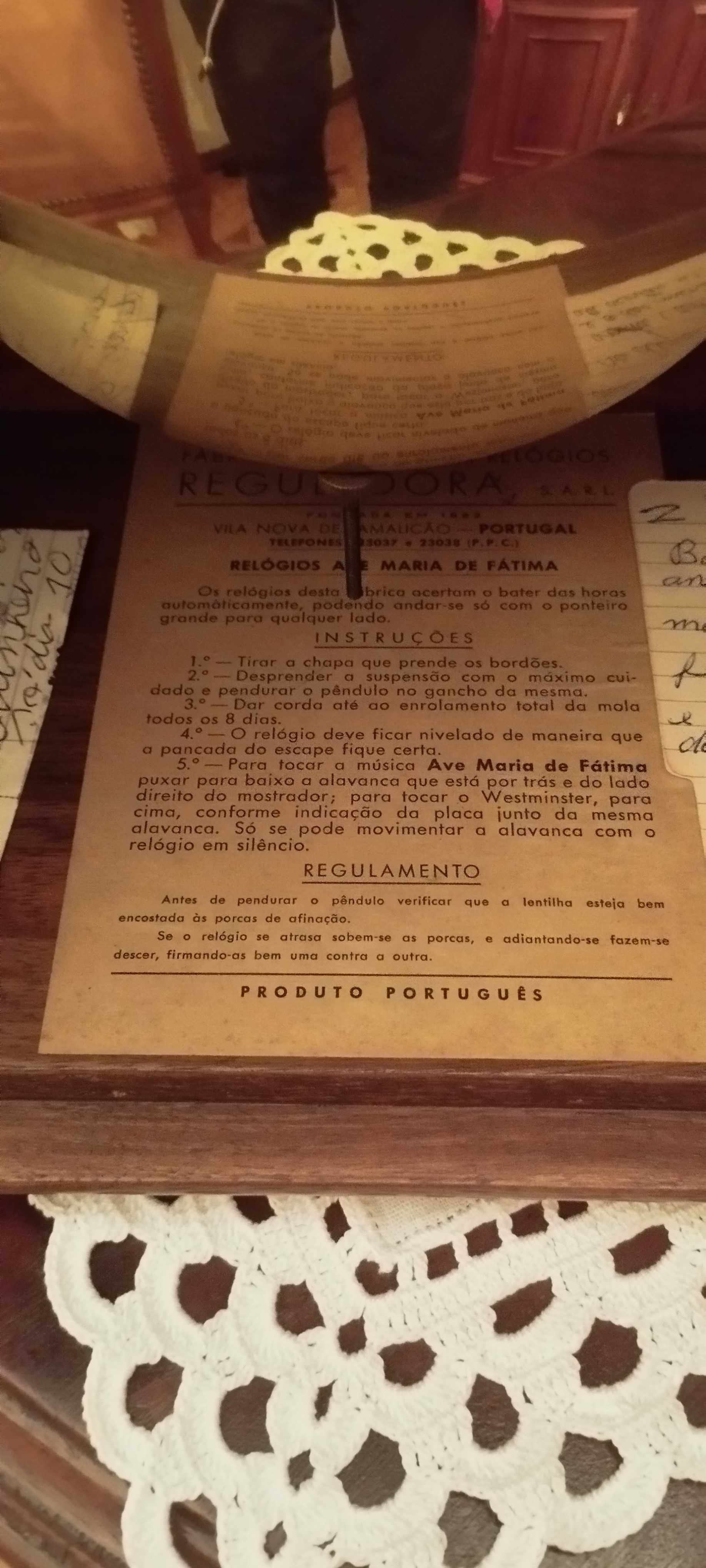 Relógio de parede antigo