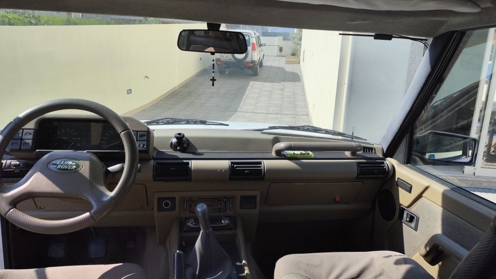 Land Rover Discovery 200