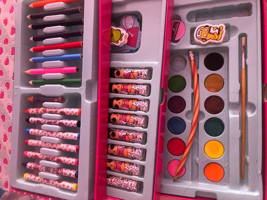 Набор принадлежностей для рисования L.O.L Surprise в подарок свитер