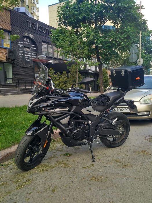 Мотоцикл Voge 300 DS