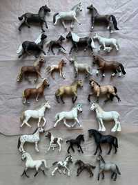 Колекційні фігурки коні Schleich шляйх лошади пони животные конюшня