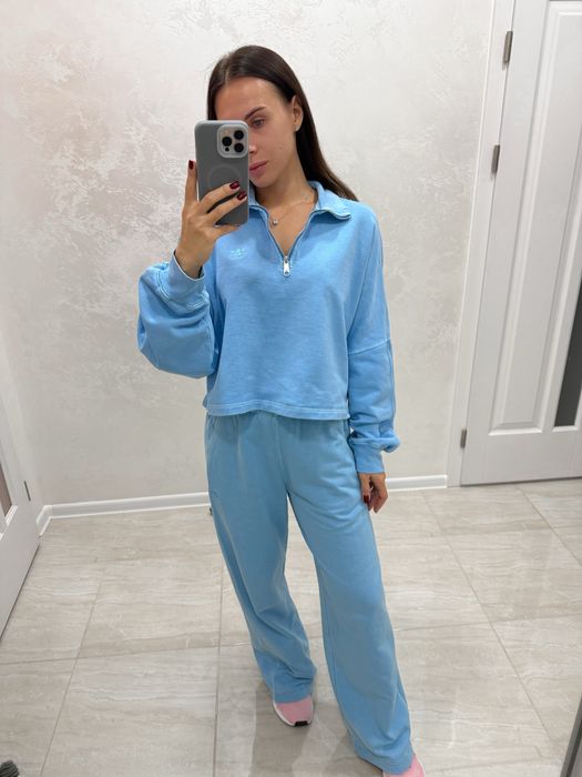 Виварений спортивний костюм Adidas original, розмір s/m