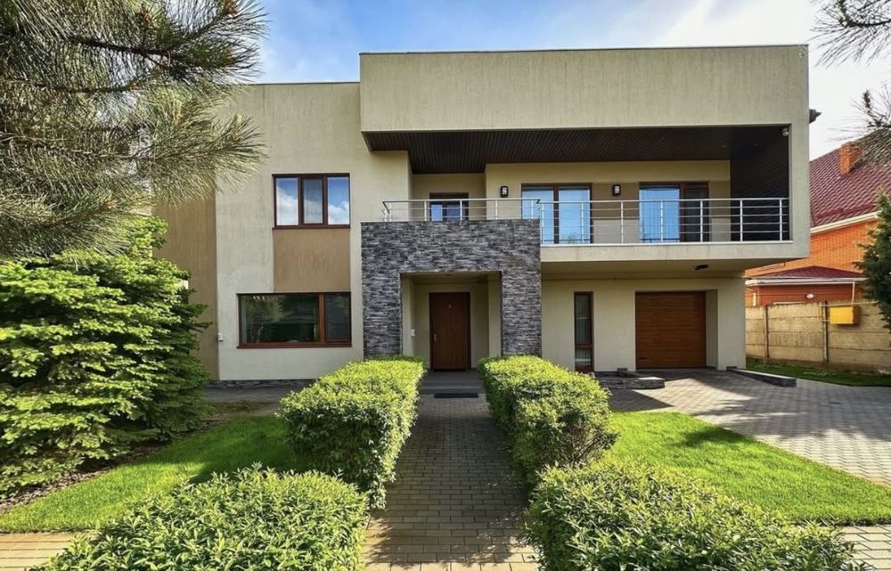 Продается дизайнерский дом в Обуховке  Лес Река