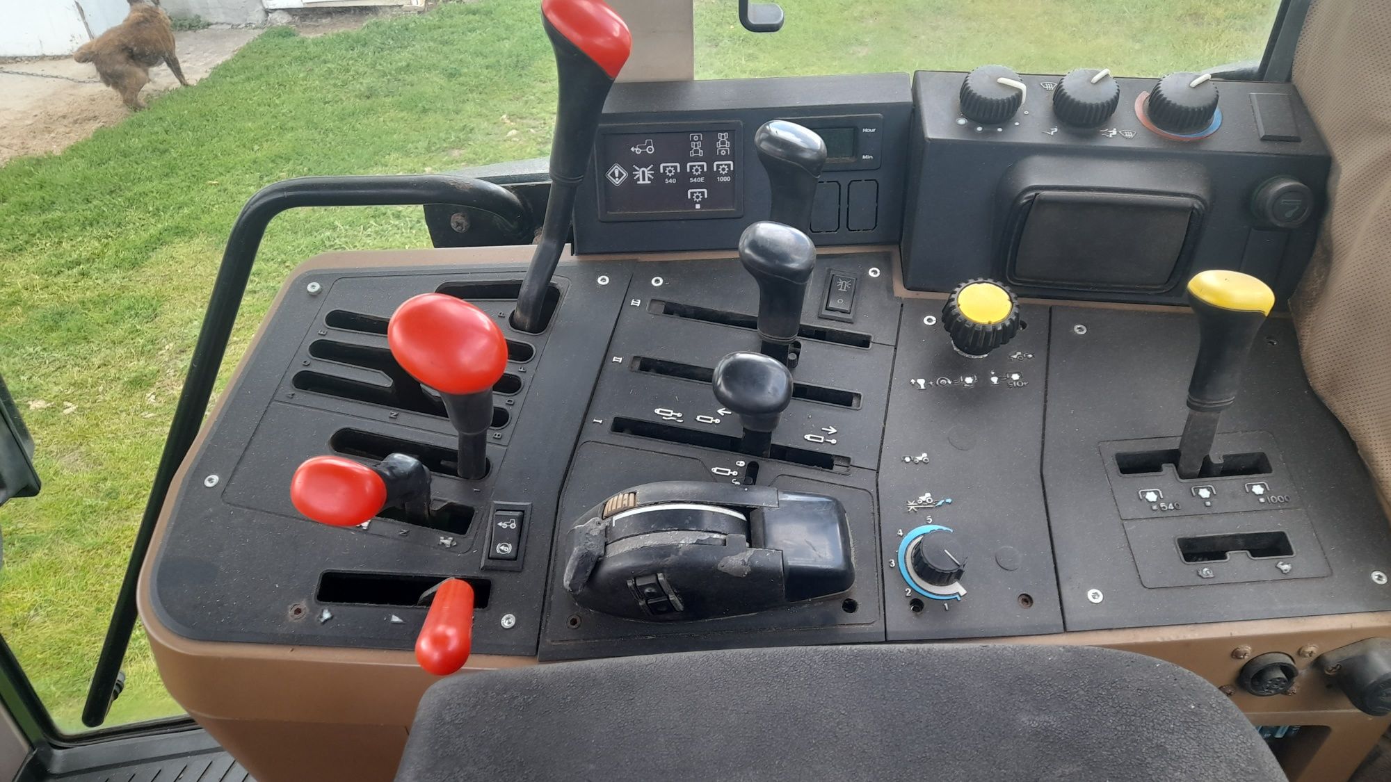 Sprzedam John Deere 6600