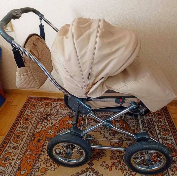 Продам коляску Roan Martin