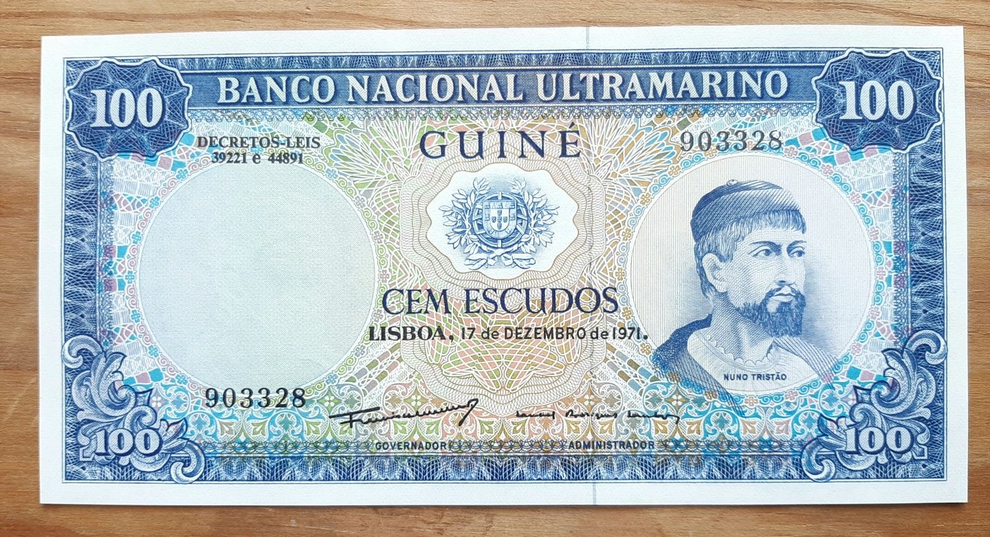 Notas Novas de 100 e 50 Escudos - Guiné - 1971