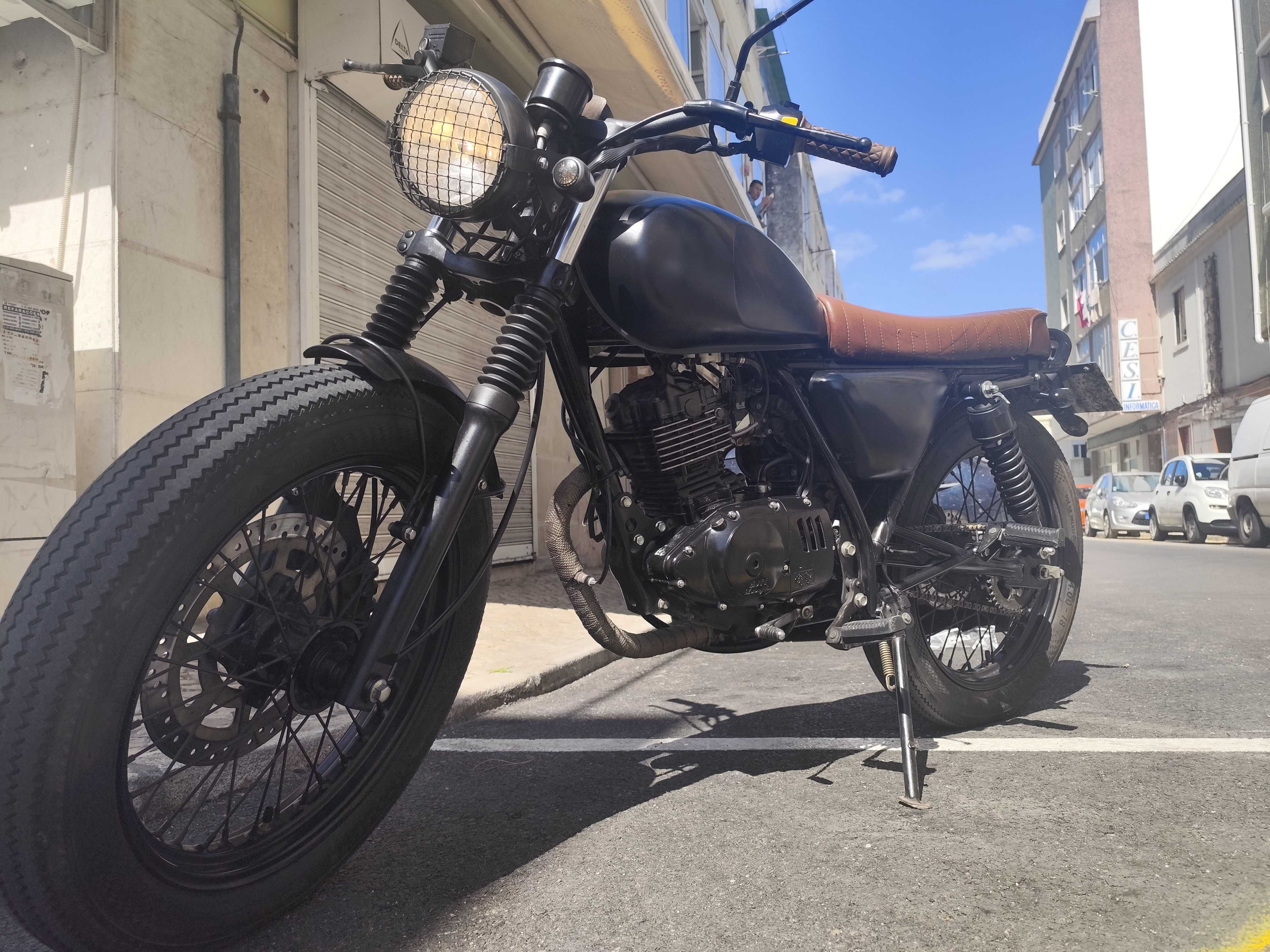 Mutt Mongrel 125
