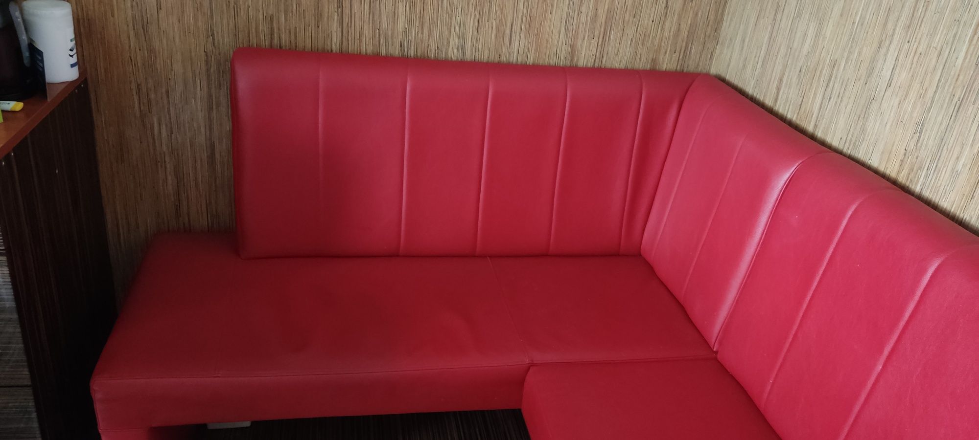 Narożnik kuchenny czerwony