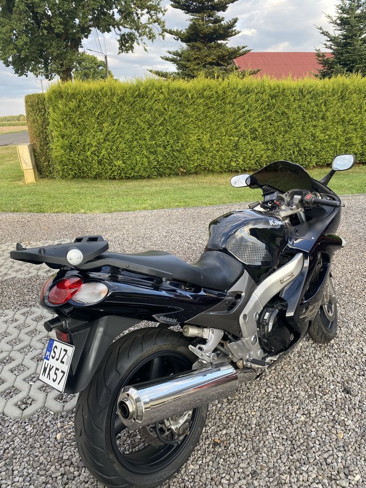 Kawasaki ZZR1200, drugi wlasciciel, ksiazka serwisowa