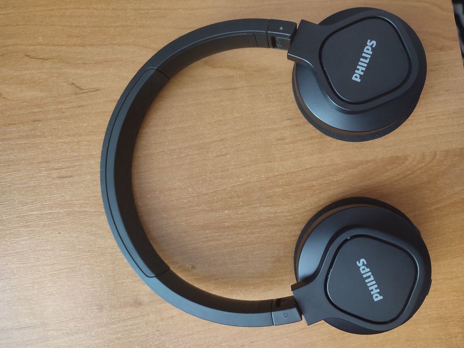 Продам безпроводные наушники!