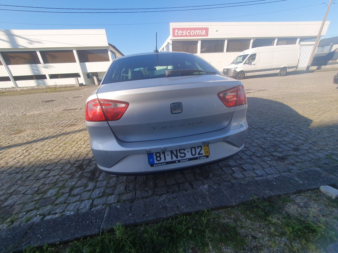 Seat toledo 1.6tdi 105cv 2013