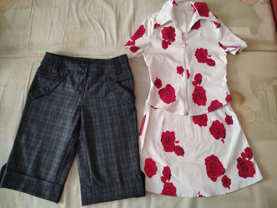 Отдам бесплатно костюм и шорты