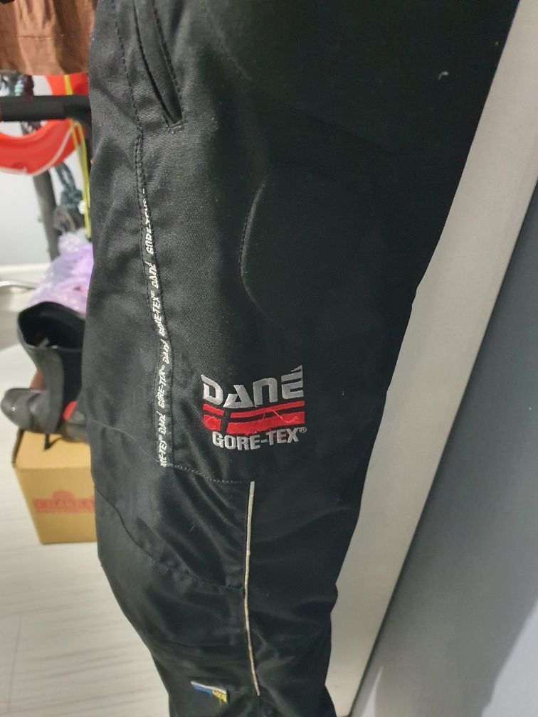 Ubranie dla motocyklisty DANE